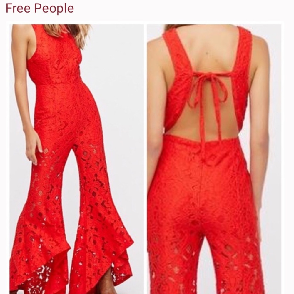 ❣️Free People Red Jumpsuit size 0❣️